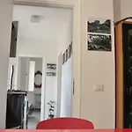 דירה Con Terrazza Panoramica In Marina. קליארי