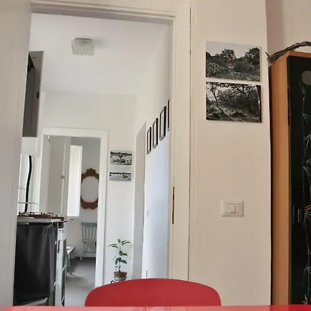 Apartamento Con Terrazza Panoramica In Marina. Cagliari