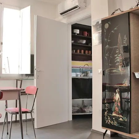 Con Terrazza Panoramica In Marina.